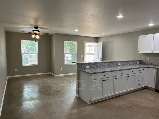 Foto del edificio - 120 S Pearl