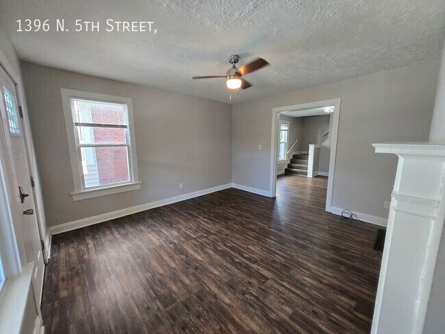 Foto del edificio - 1396 N 5th St