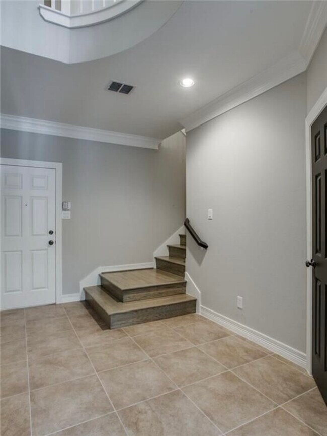 Foto del edificio - 2448 Worthington St