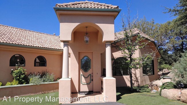 Building Photo - 2 br, 2 bath House - 629 Downer Trail Apt A