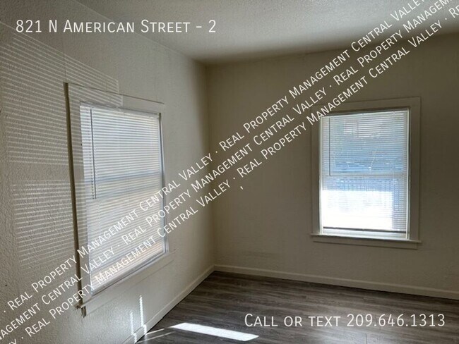 Building Photo - Cozy Historic 1 Bedroom 1 Bath Downstairs