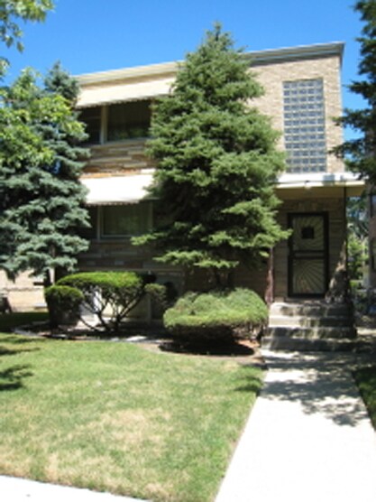 Primary Photo - 13839 S State St