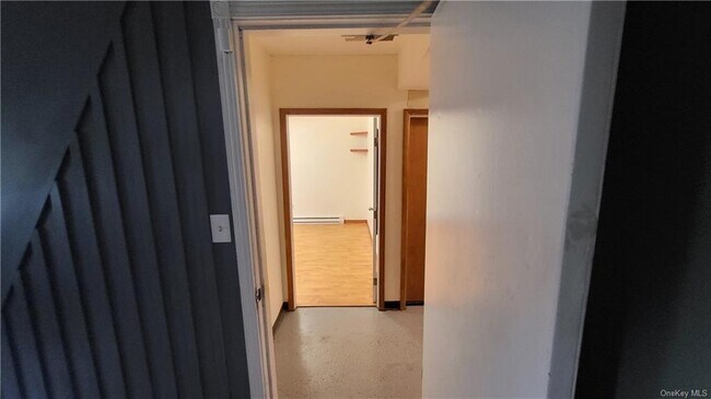 Foto del edificio - 46 Inwood Ave