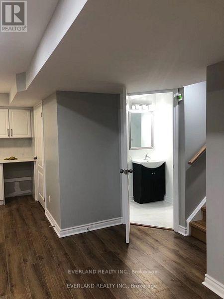 Photo du bâtiment - 4 Shell Ct