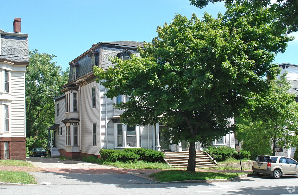 Building Photo - 27-29 State St