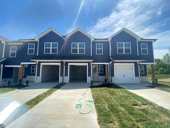Foto del edificio - New Turner Homes built subdivision, Snowma...