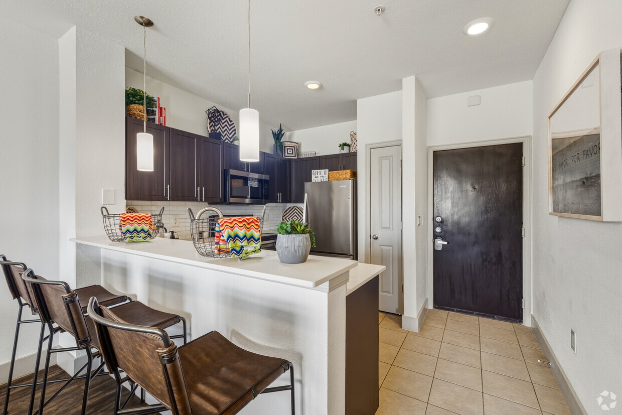 2222 Smith - 2222 Smith St Houston, TX 77002 | Apartments.com