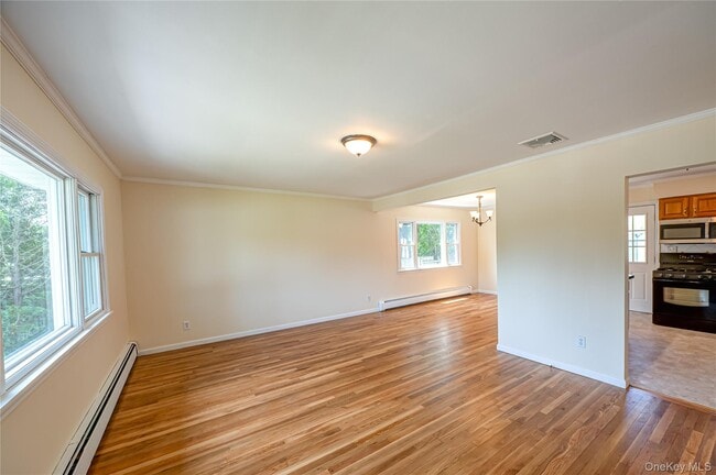 Building Photo - 69 Allan Dr