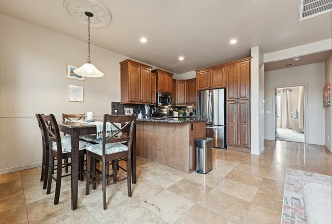 Building Photo - 3385 Calle Del Sol