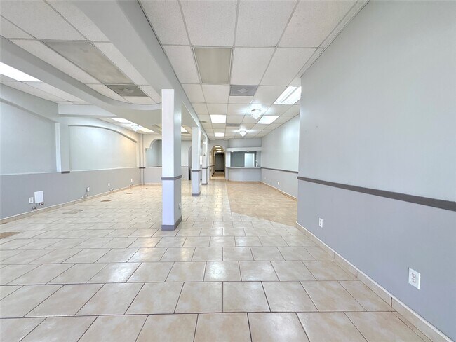 Foto del edificio - 2036 Avenue F