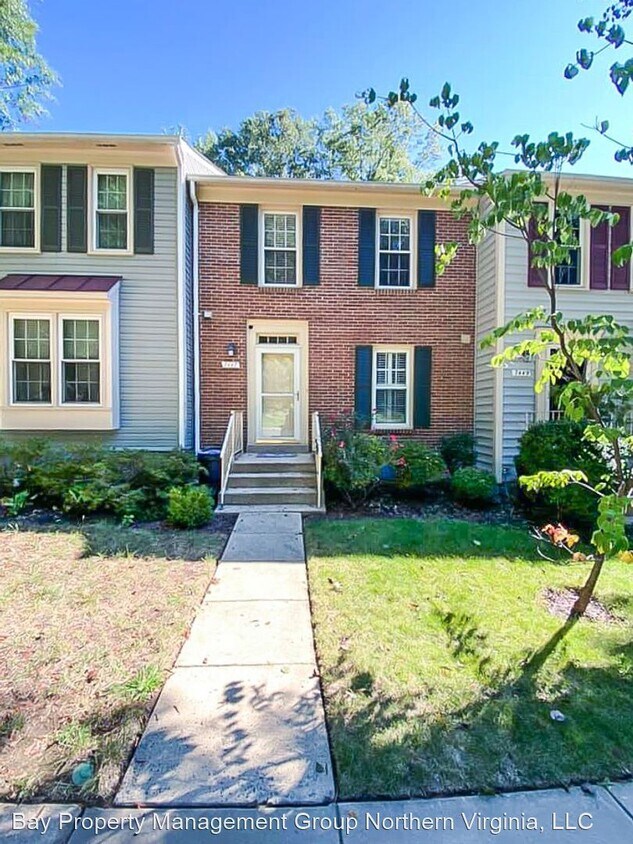 Primary Photo - 2 br, 2.5 bath House - 7447 Hatherleigh Ct
