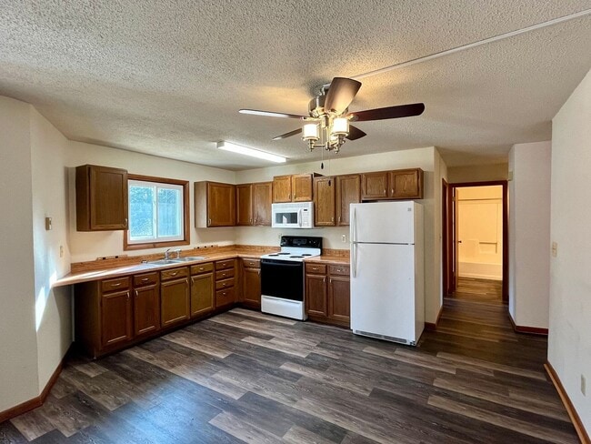Building Photo - 149515-149515 Wineberry Ln