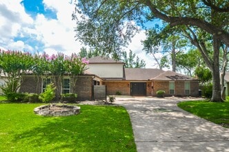 Building Photo - 2103 Winged Foot Dr