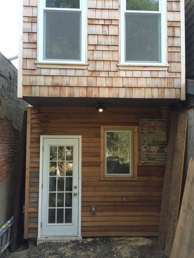 Primary Photo - 1528 North 27th Street
