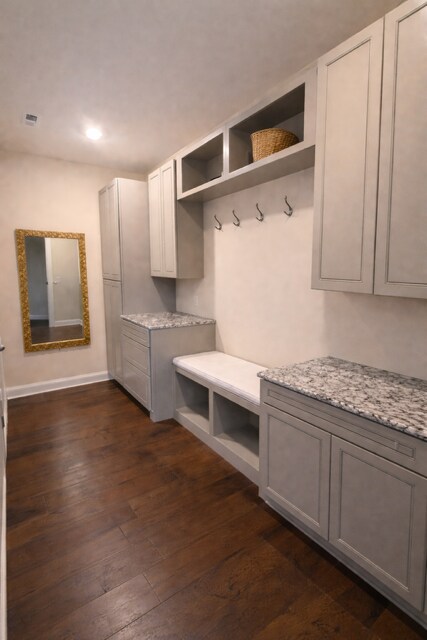 Building Photo - 7228 Avoncliff Dr