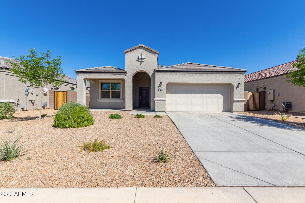 Foto principal - 29426 W Weldon Ave