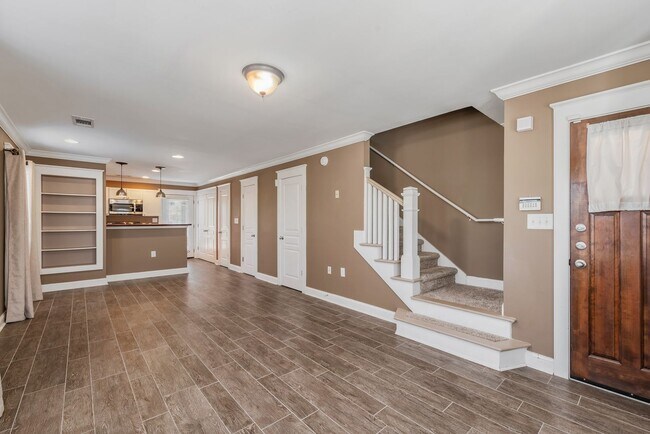 Foto del edificio - Live at the Woodlands!AVAILABLE FOR AUGUST...