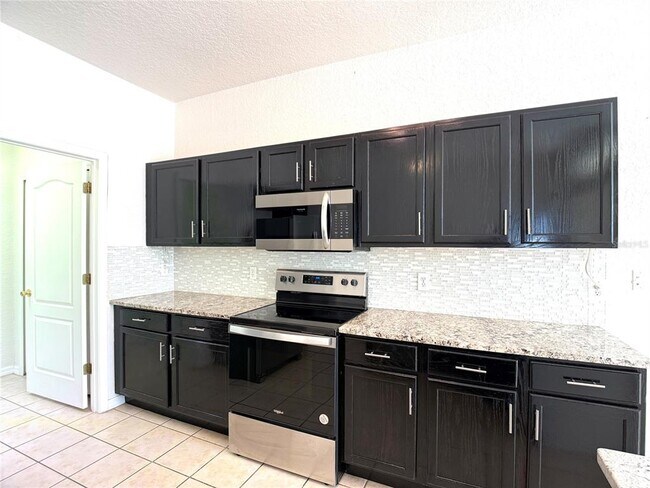 Foto del edificio - 1131 N Hampton Dr