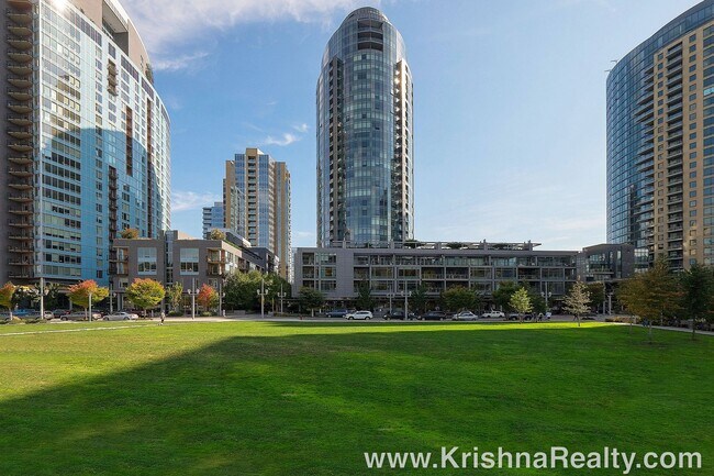 Foto del edificio - Luxury Downtown Living In The John Ross Building | 1 Bedroom | 1 Bathroom Condo | PDX's SW Water ...