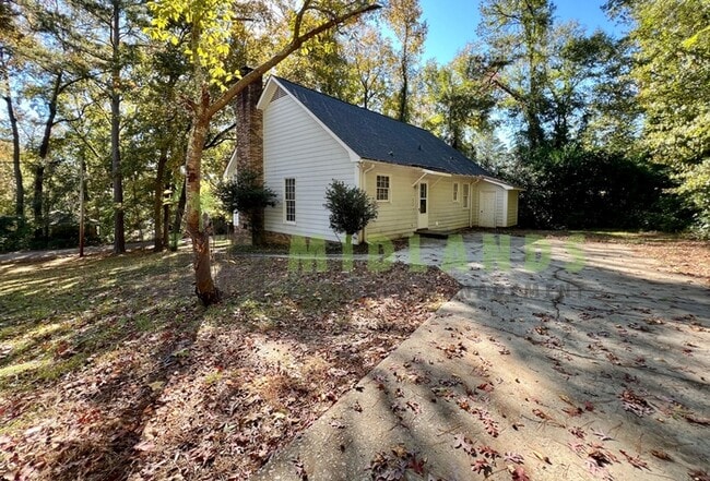 Building Photo - 6101 McMillan Cir