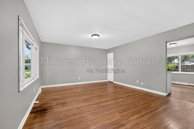 Building Photo - 6717 Lightwood Dr