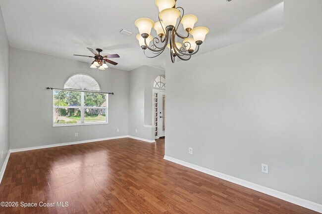 Foto del edificio - 8056 Bracken Ln