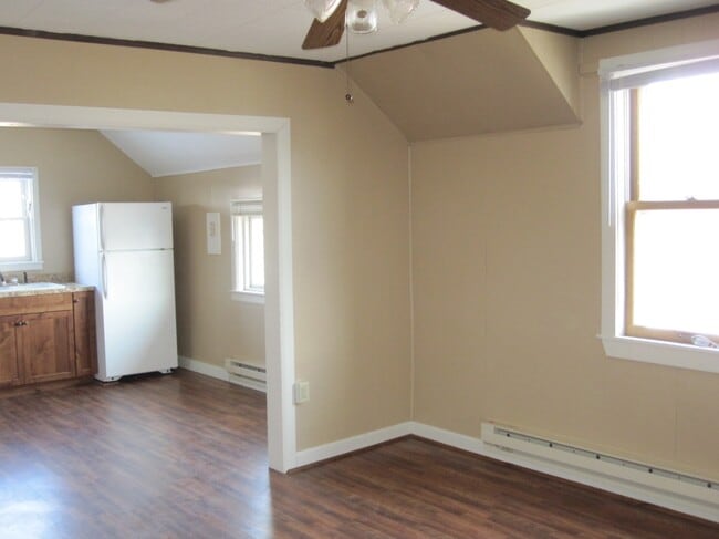 Building Photo - 118 Spring St