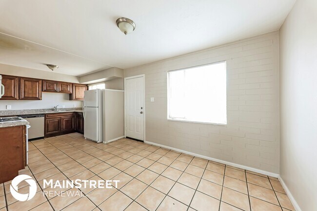 Foto del edificio - 3640 N 49th Dr