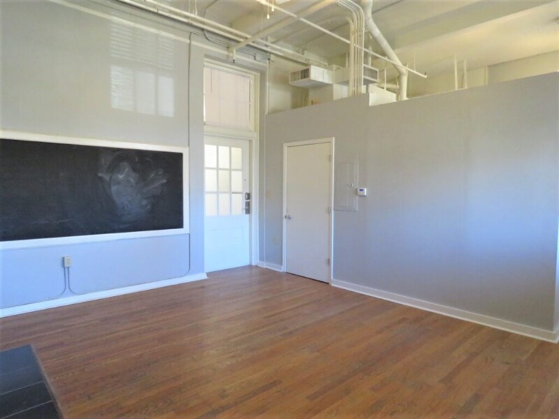 Building Photo - 1401 Scott St