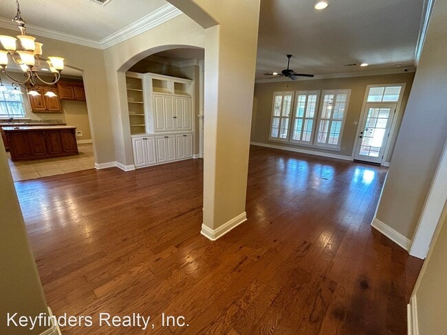 Building Photo - 4 br, 3 bath House - 5451 Parkknoll Place Dr.