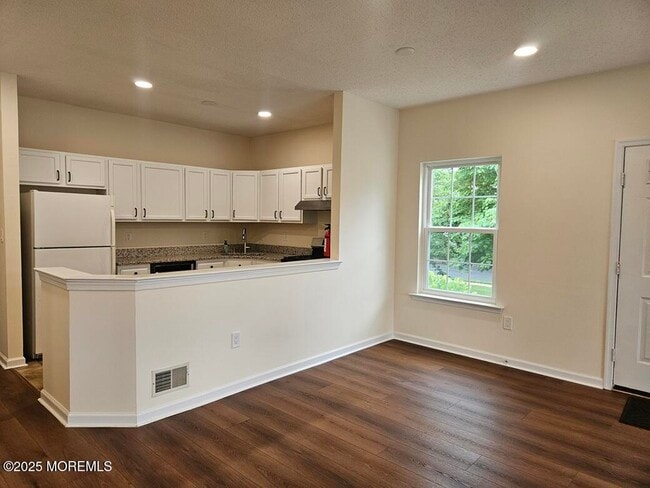 Building Photo - 3501 Scarecrow Ct
