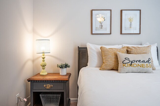 Foto del edificio - 206 Persimmon Tr