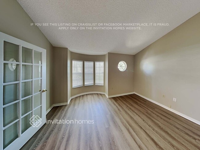 Foto del edificio - 7022 Morning Dove Loop W