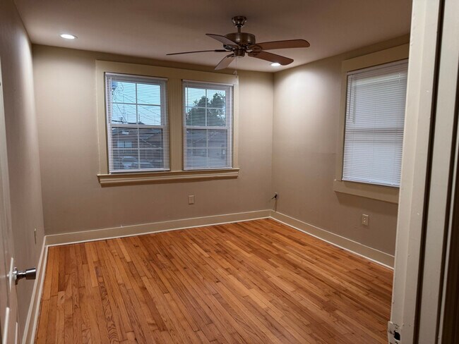 Foto del edificio - 2555 Elder St