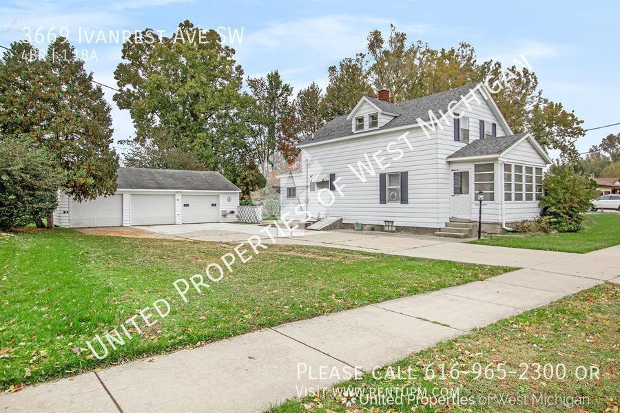 Primary Photo - Available Now | 4 Bed 1.5 Bath Single Fami...