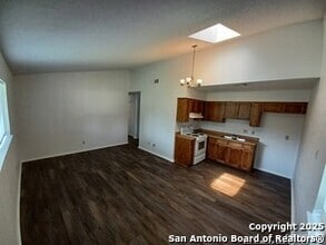 Building Photo - 1523 Lorelei Ln