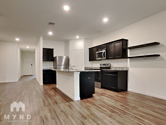 Building Photo - 13101 John Calhoun Dr