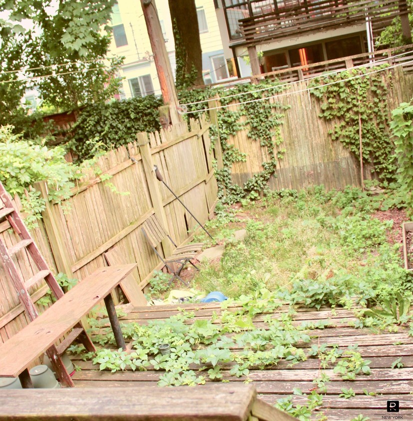 Primary Photo - 336 14th Street
