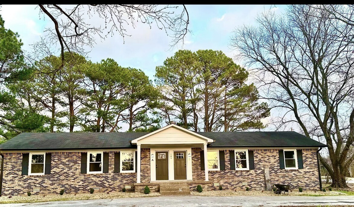 109 Cayce Ln, Columbia, TN 38401 Townhome Rentals in Columbia TN