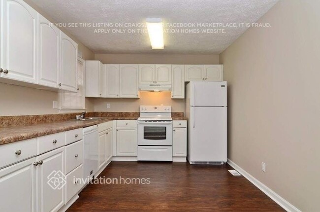 Building Photo - 103 S Forty Pass W