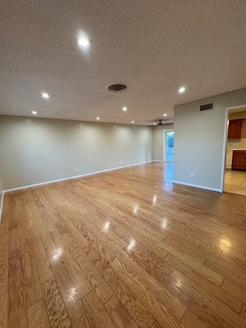 Building Photo - 16416 Rayen St