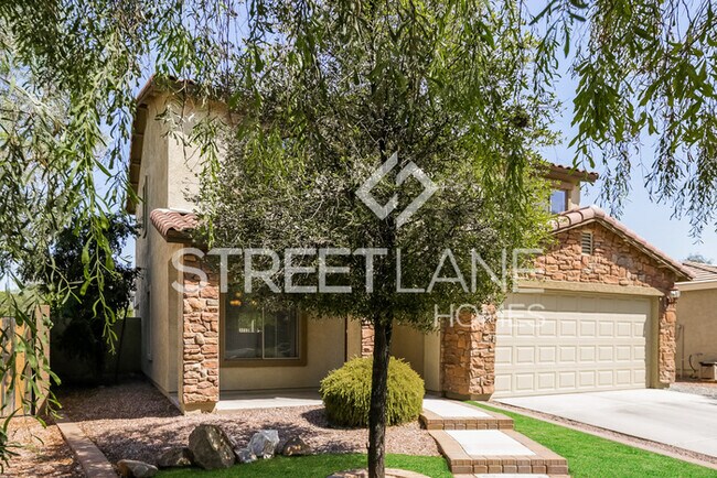 Building Photo - Charming 3 Bedroom/3 Bath