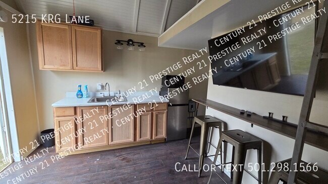 Foto del edificio - 5215 Krg Ln