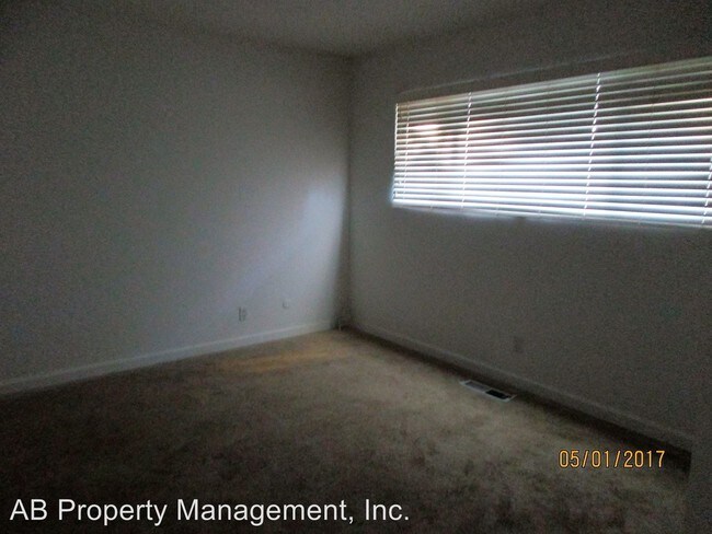 Building Photo - 1109 Kottinger Dr