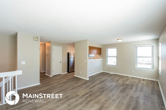 Building Photo - 4214 S Halifax Way