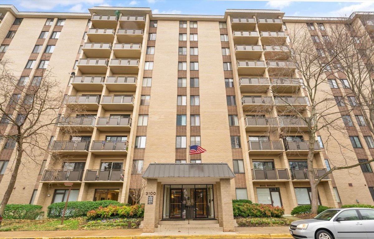 3100 S Manchester St Unit NA, Falls Church, VA 22044 Condo for Rent