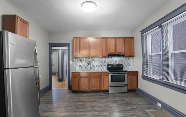 Foto del edificio - 4040 Shreve Ave