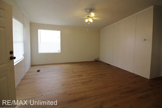Building Photo - 3 br, 2 bath House - 6010 Blind Meadow