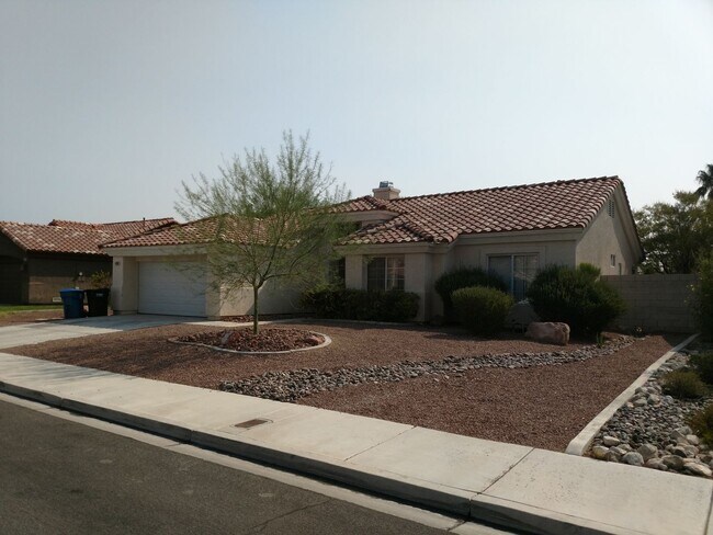 Foto del edificio - Canyon Creek 3 bedroom