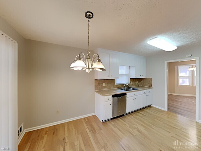 Foto del edificio - 143 Aspen Ct